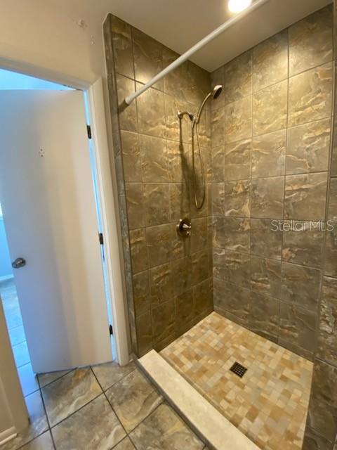 512 Barcelona Ave #4 Property Photo 6
