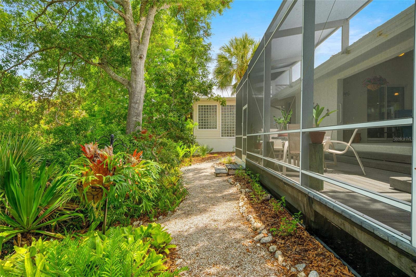 400 Tortuga Dr Property Photo 43