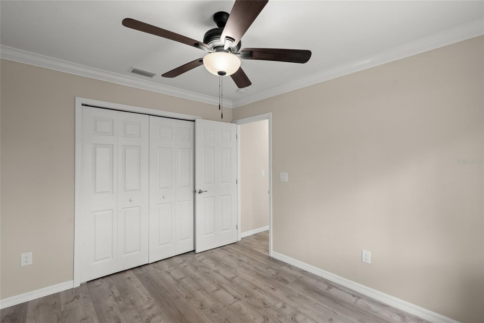 5050 Richmond Ter Property Photo 21