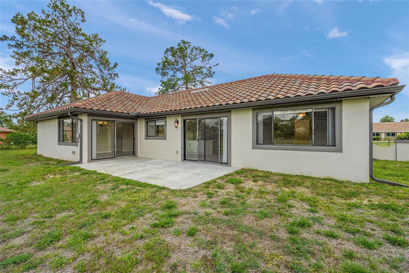 5050 Richmond Ter Property Photo 35