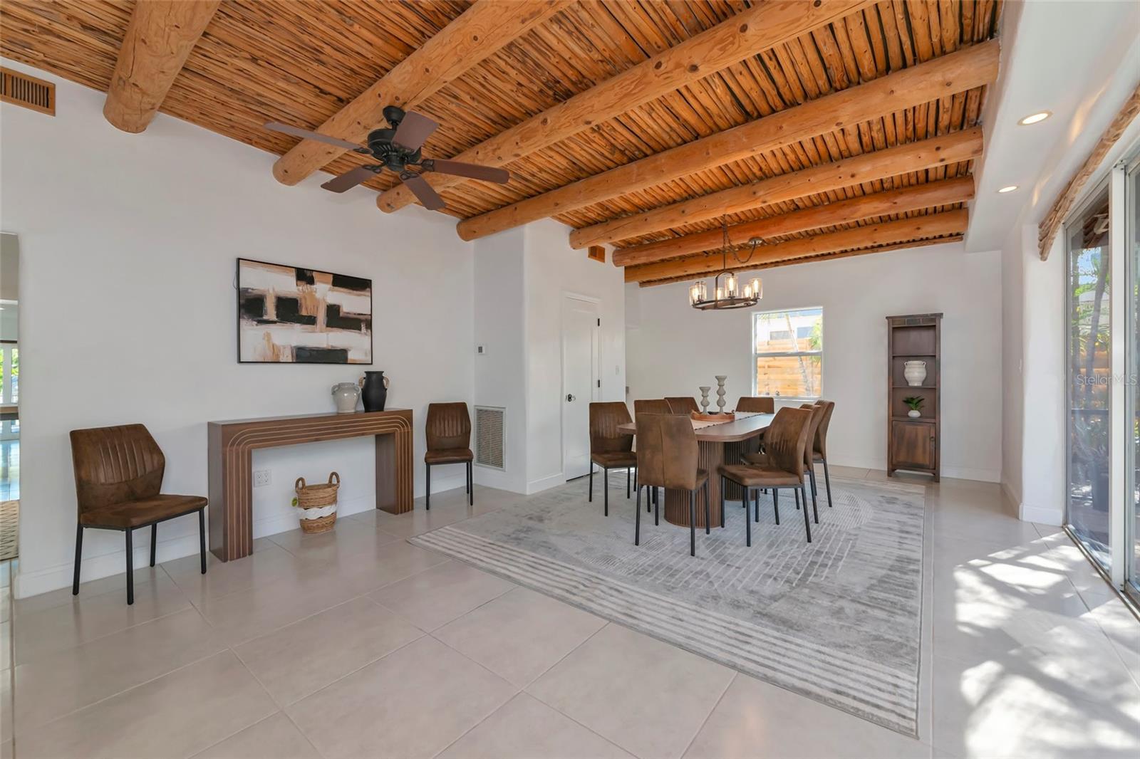 681 Avenida De Mayo Property Photo 17