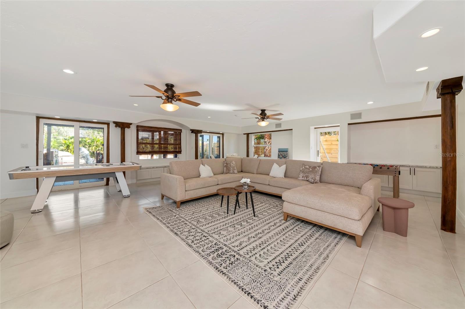 681 Avenida De Mayo Property Photo 18