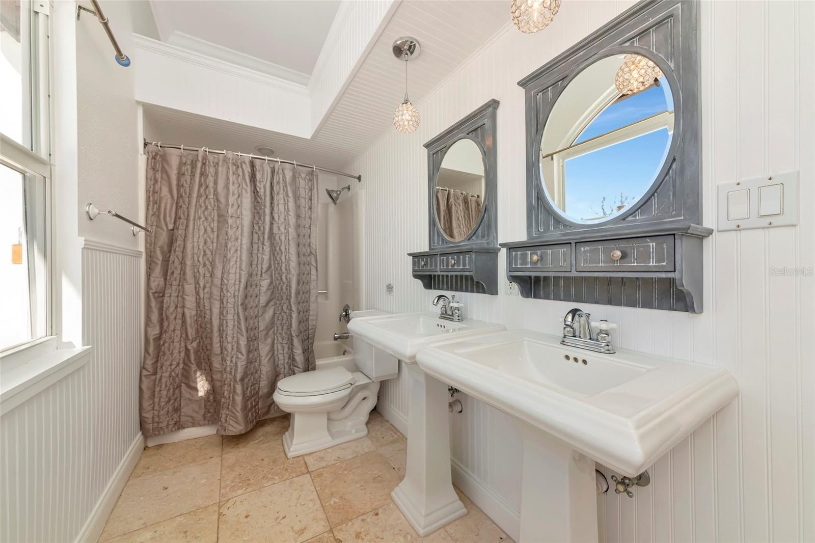 681 Avenida De Mayo Property Photo 42