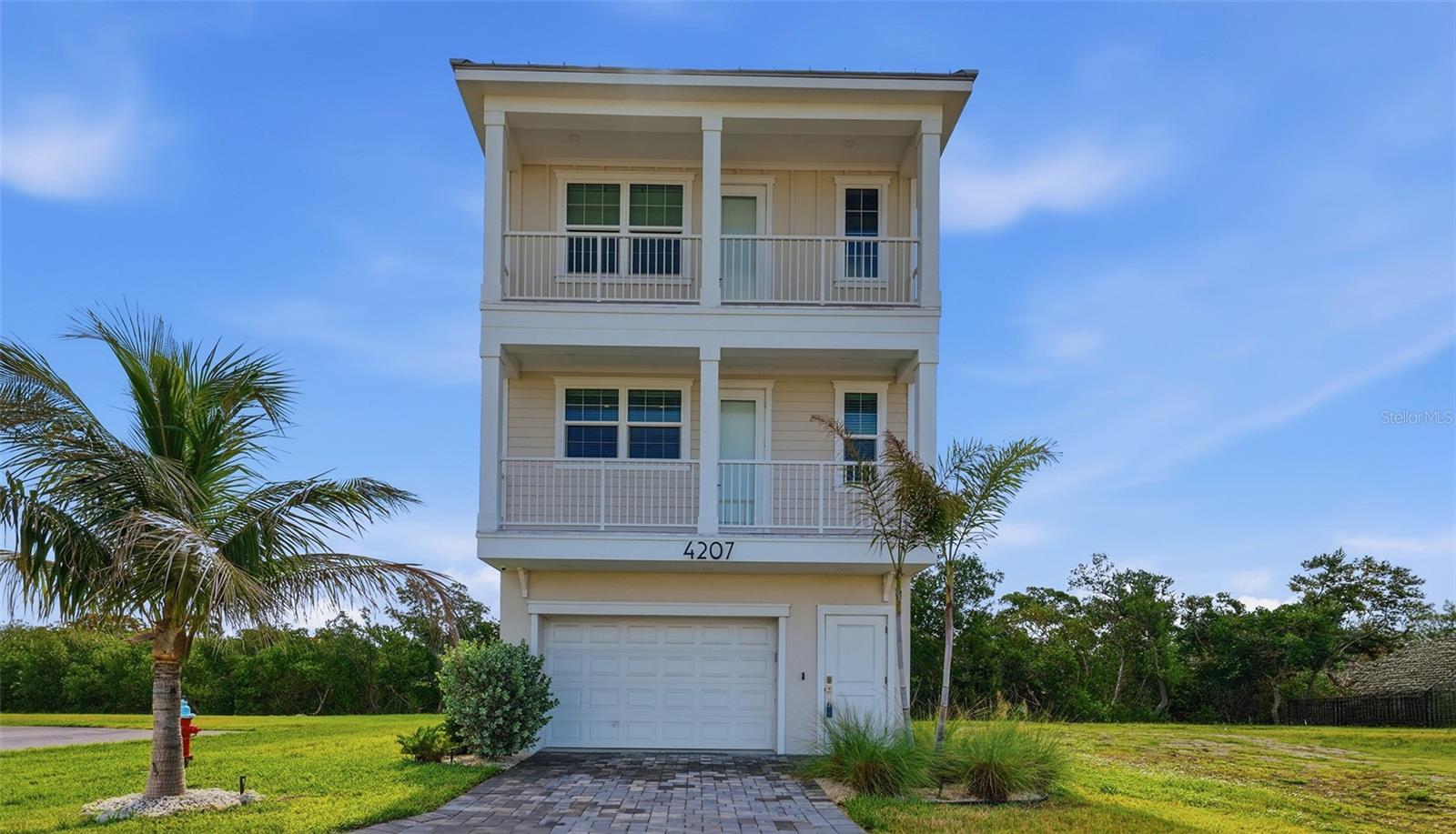 4207 Marina View Way Property Photo 2