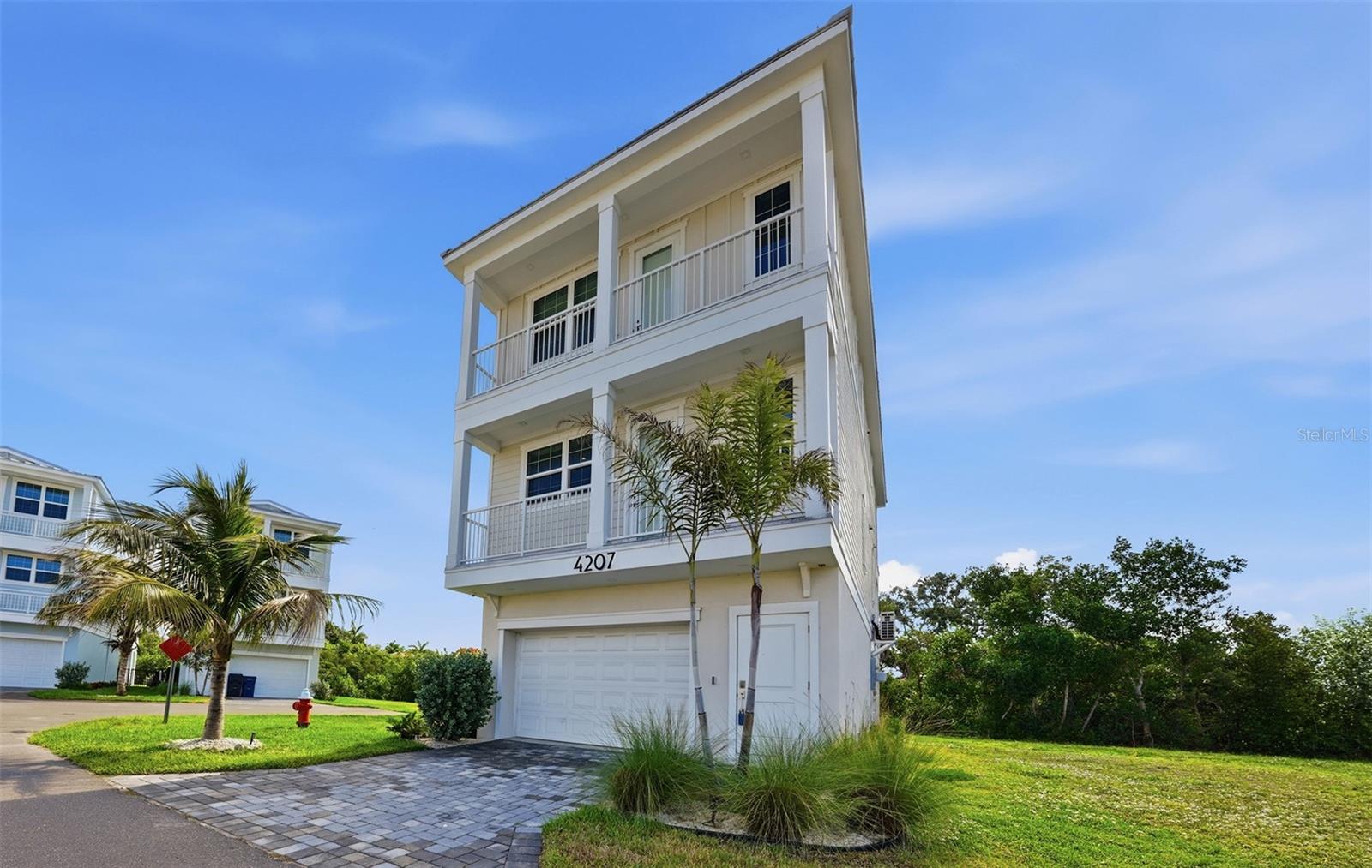4207 Marina View Way Property Photo 3