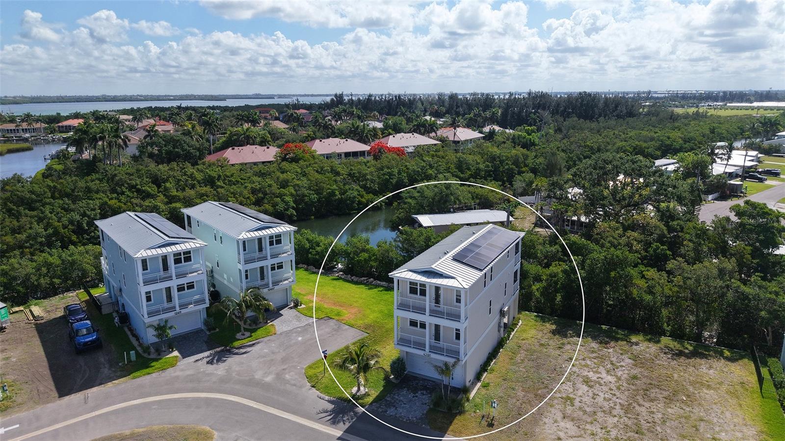 4207 Marina View Way Property Photo 4