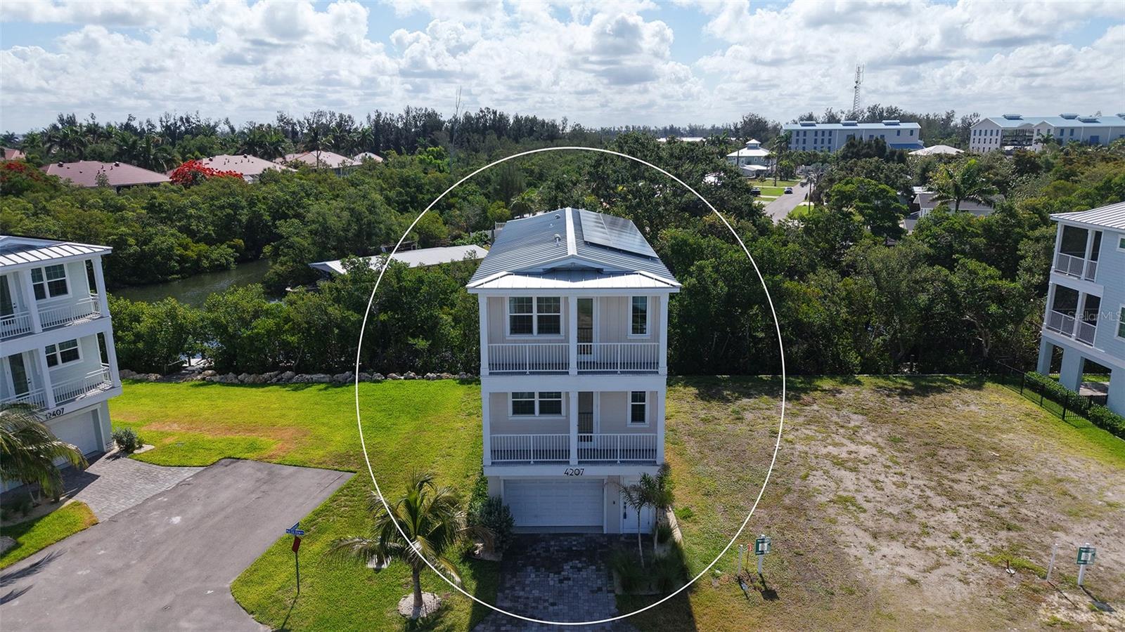 4207 Marina View Way Property Photo 5