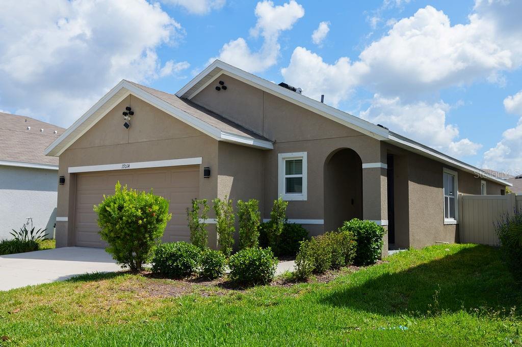 17014 Blister Wing Dr Property Photo 1