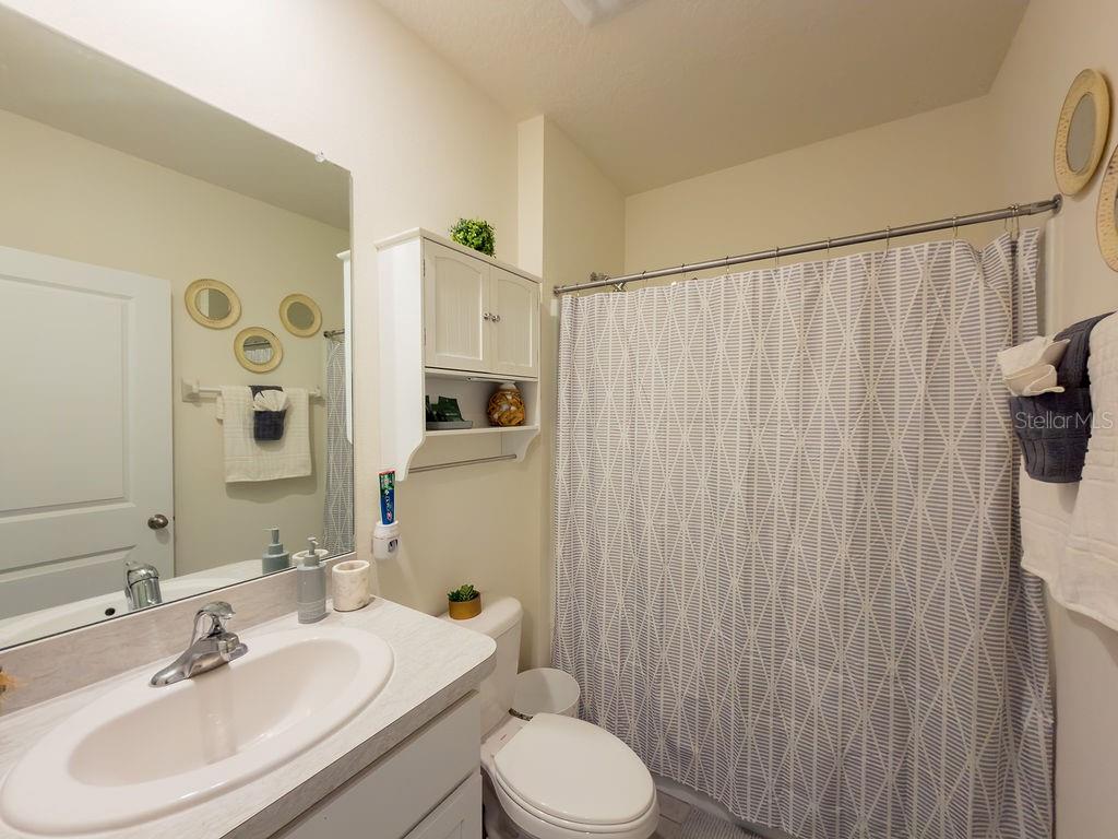 17014 Blister Wing Dr Property Photo 14