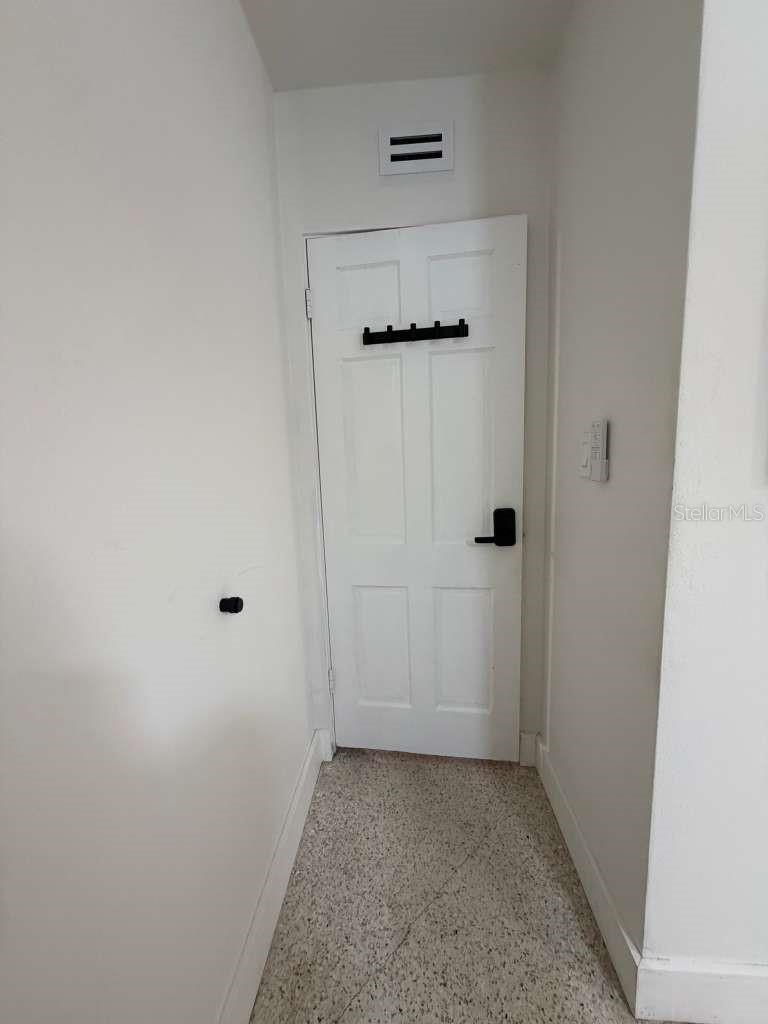 5004 Medalist Rd Property Photo 8