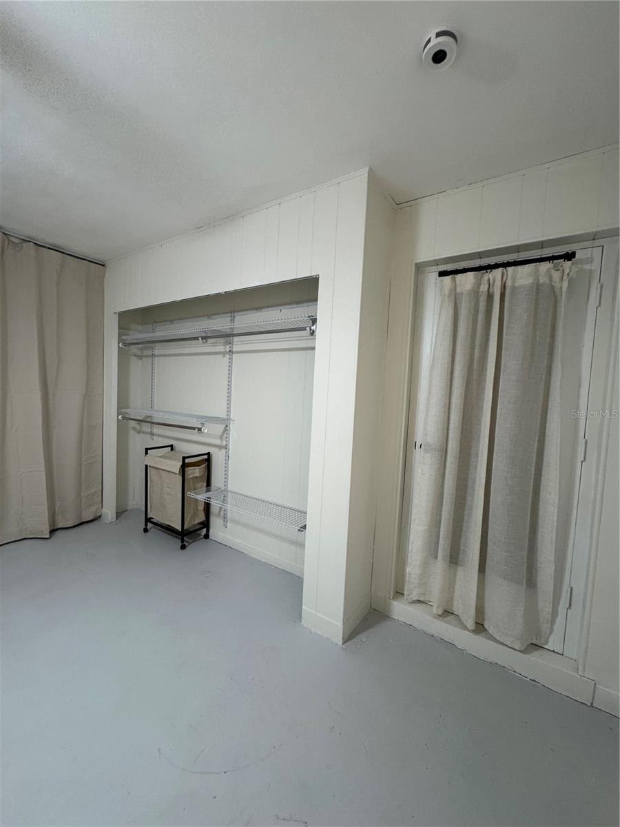5004 Medalist Rd Property Photo 27