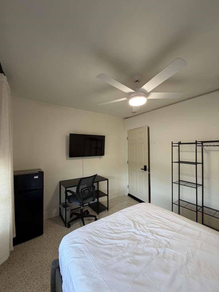 5004 Medalist Rd Property Photo 32