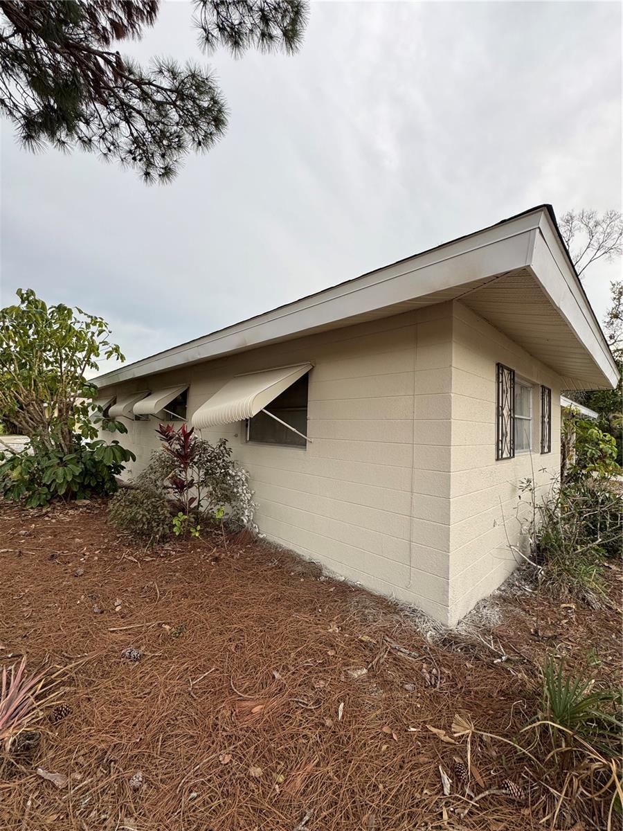 5004 Medalist Rd Property Photo 39