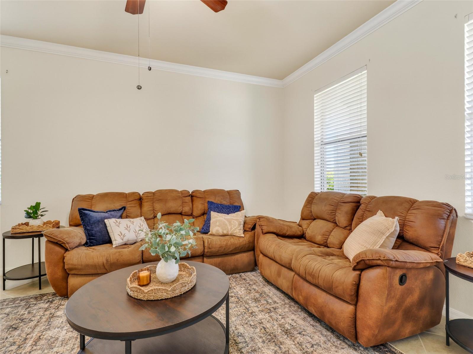 2740 Via Piazza Loop Property Photo 9