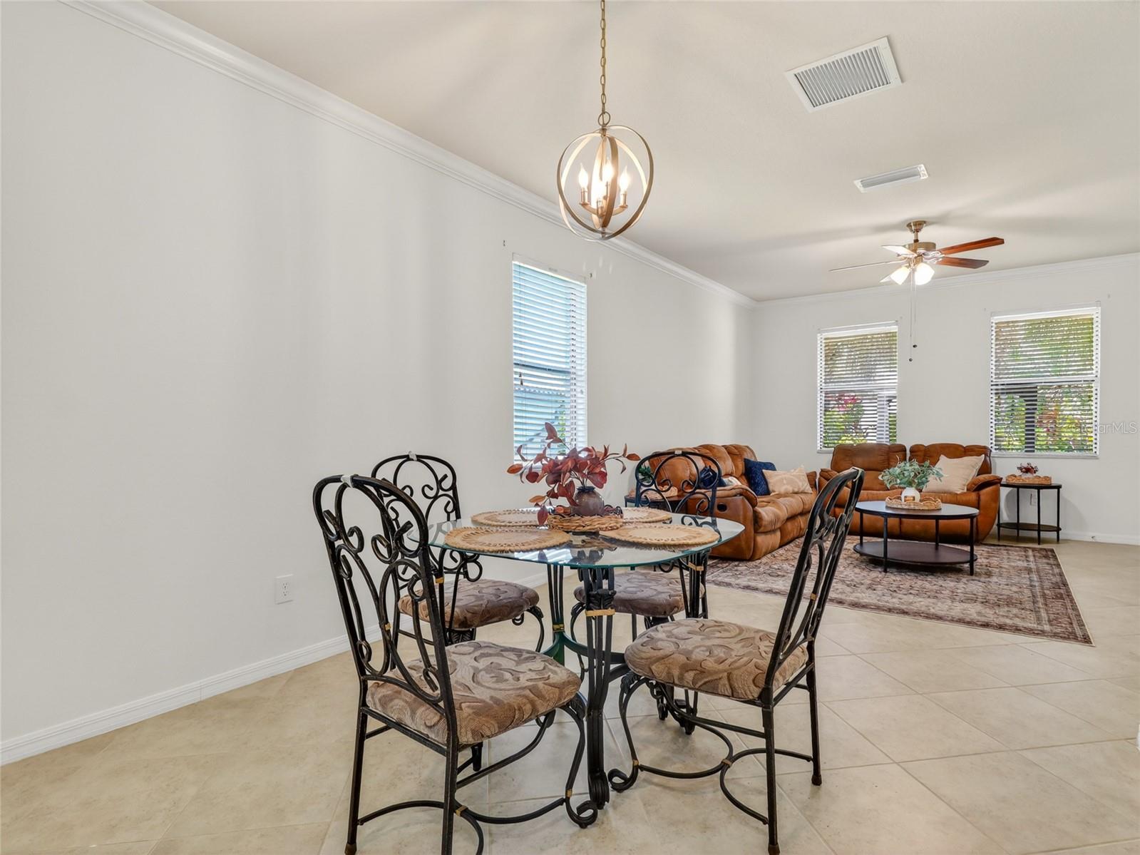 2740 Via Piazza Loop Property Photo 11