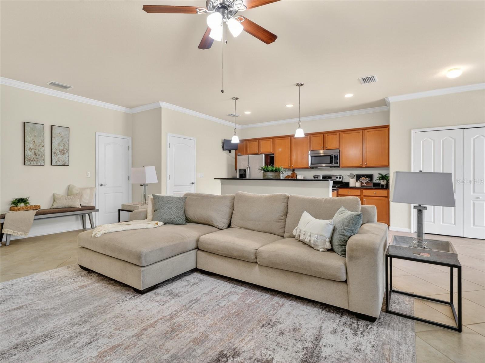 2740 Via Piazza Loop Property Photo 22