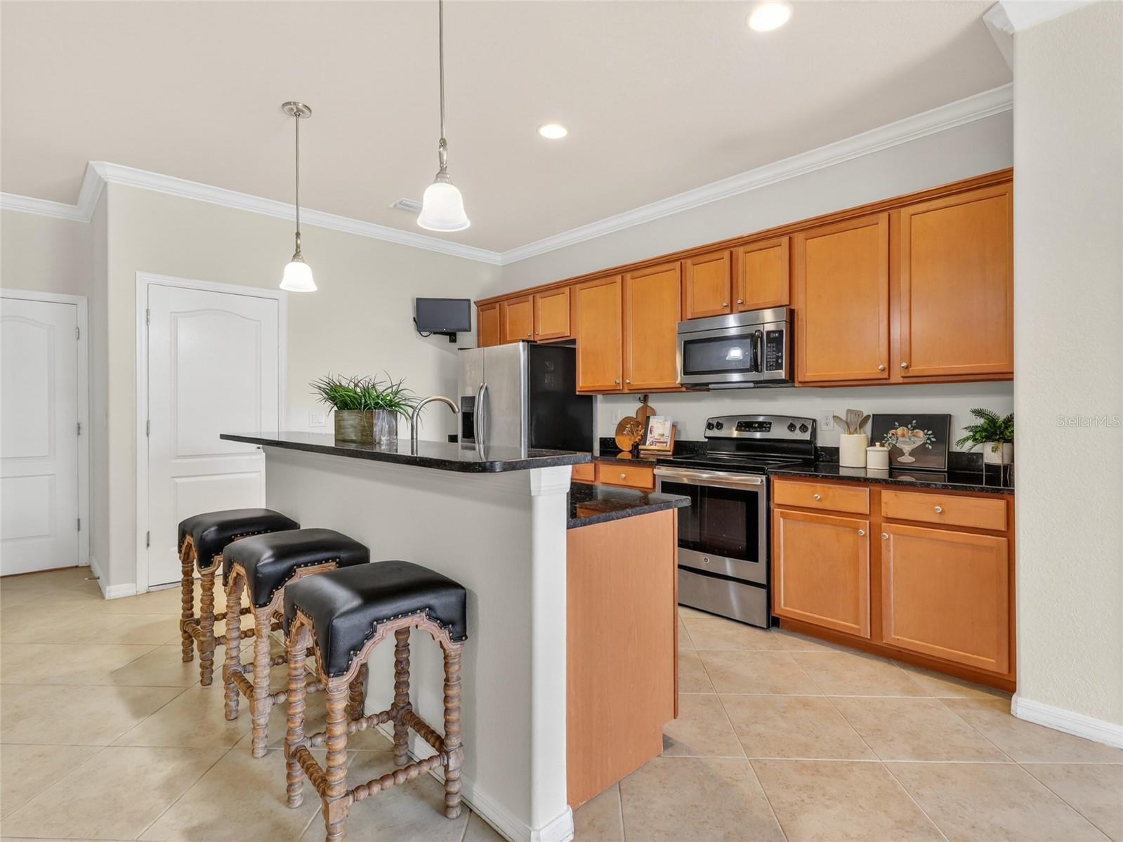 2740 Via Piazza Loop Property Photo 23