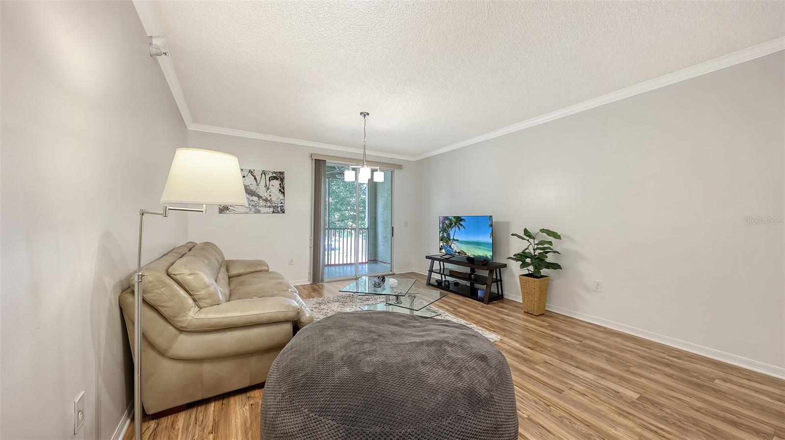 5001 Baraldi Cir #22-202 Property Photo 9
