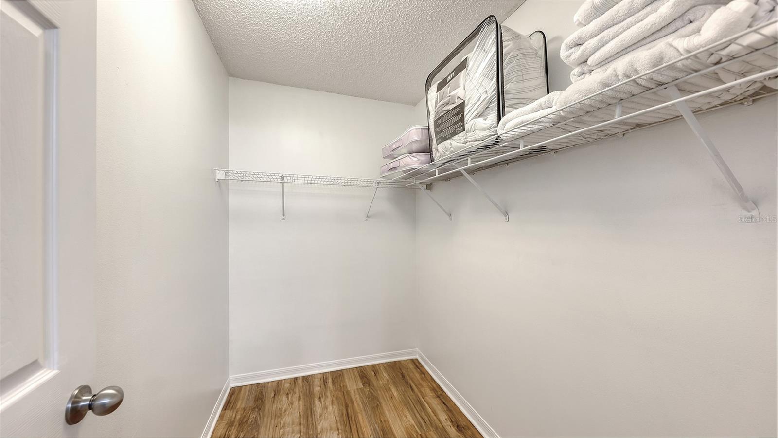 5001 Baraldi Cir #22-202 Property Photo 21