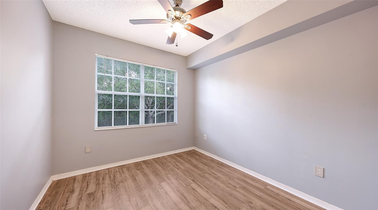 5001 Baraldi Cir #22-202 Property Photo 27