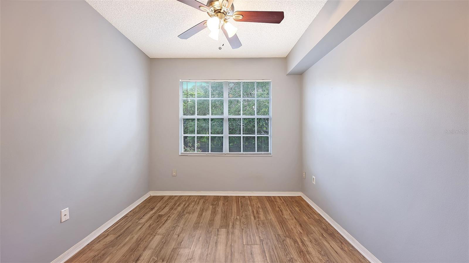 5001 Baraldi Cir #22-202 Property Photo 28
