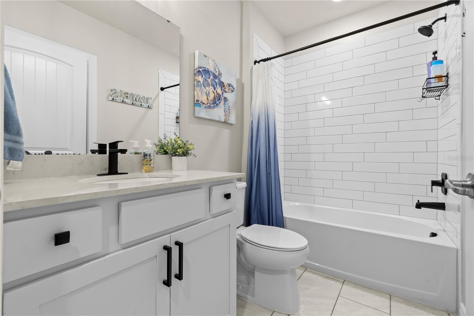 9109 Royal River Cir Property Photo 36