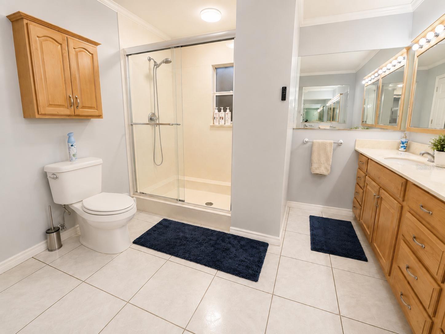 1205 Lisa Ln Property Photo 4