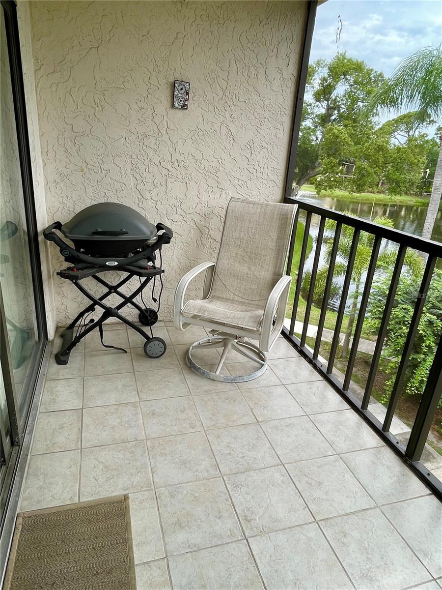 305 30th Ave W #a307 Property Photo 12