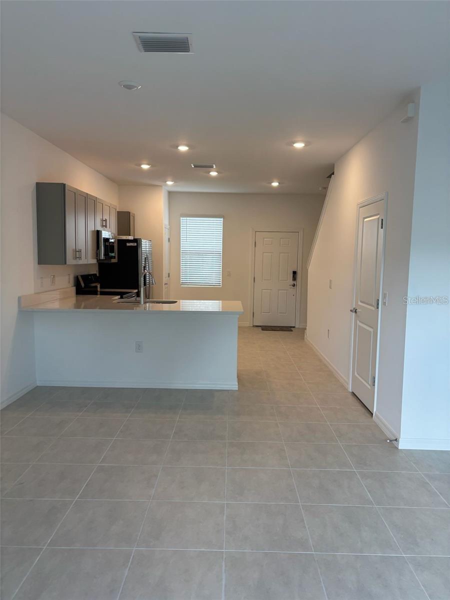 8629 Daybreak St Property Photo 2