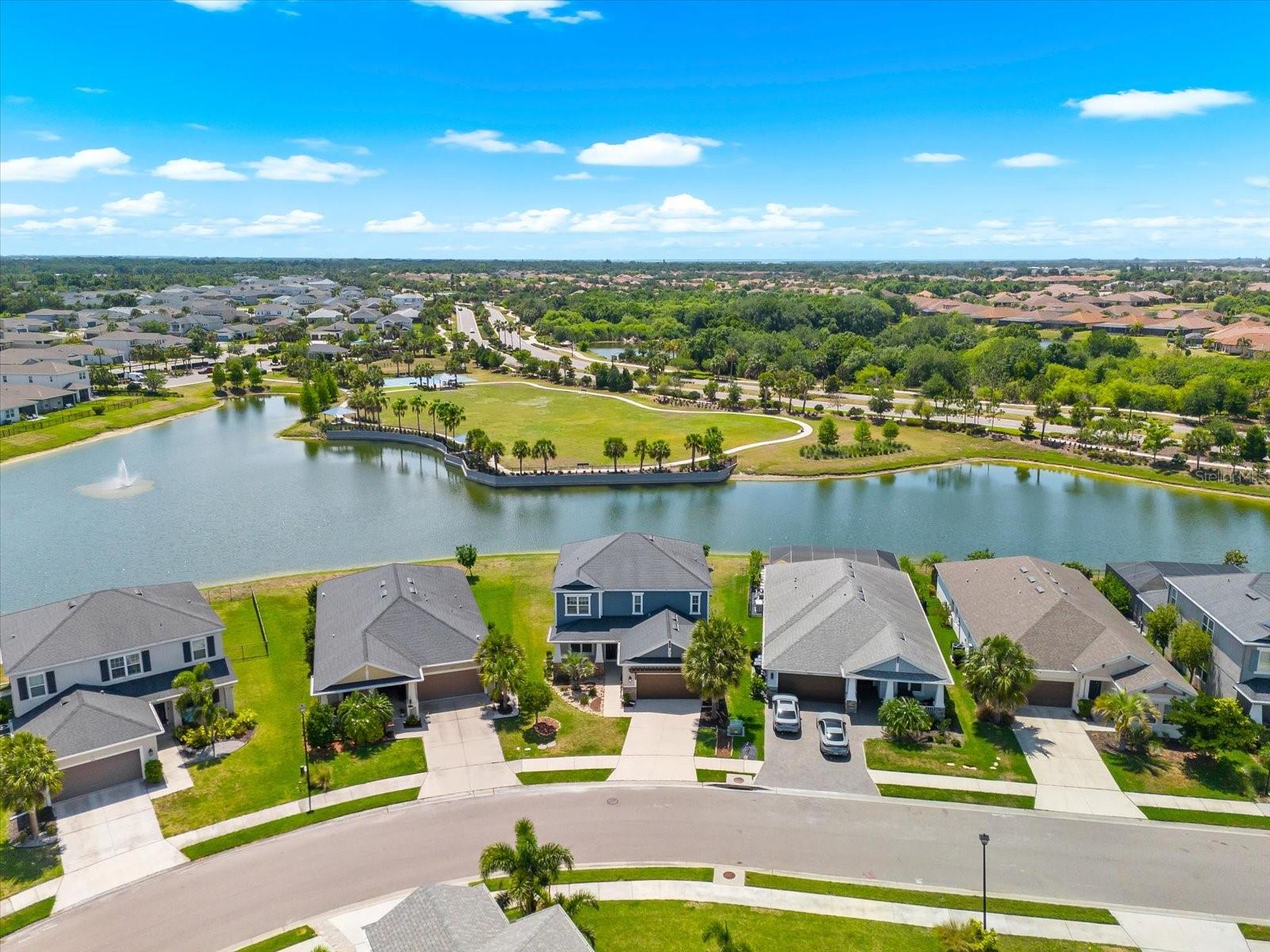 5633 Maidenstone Way Property Photo 8