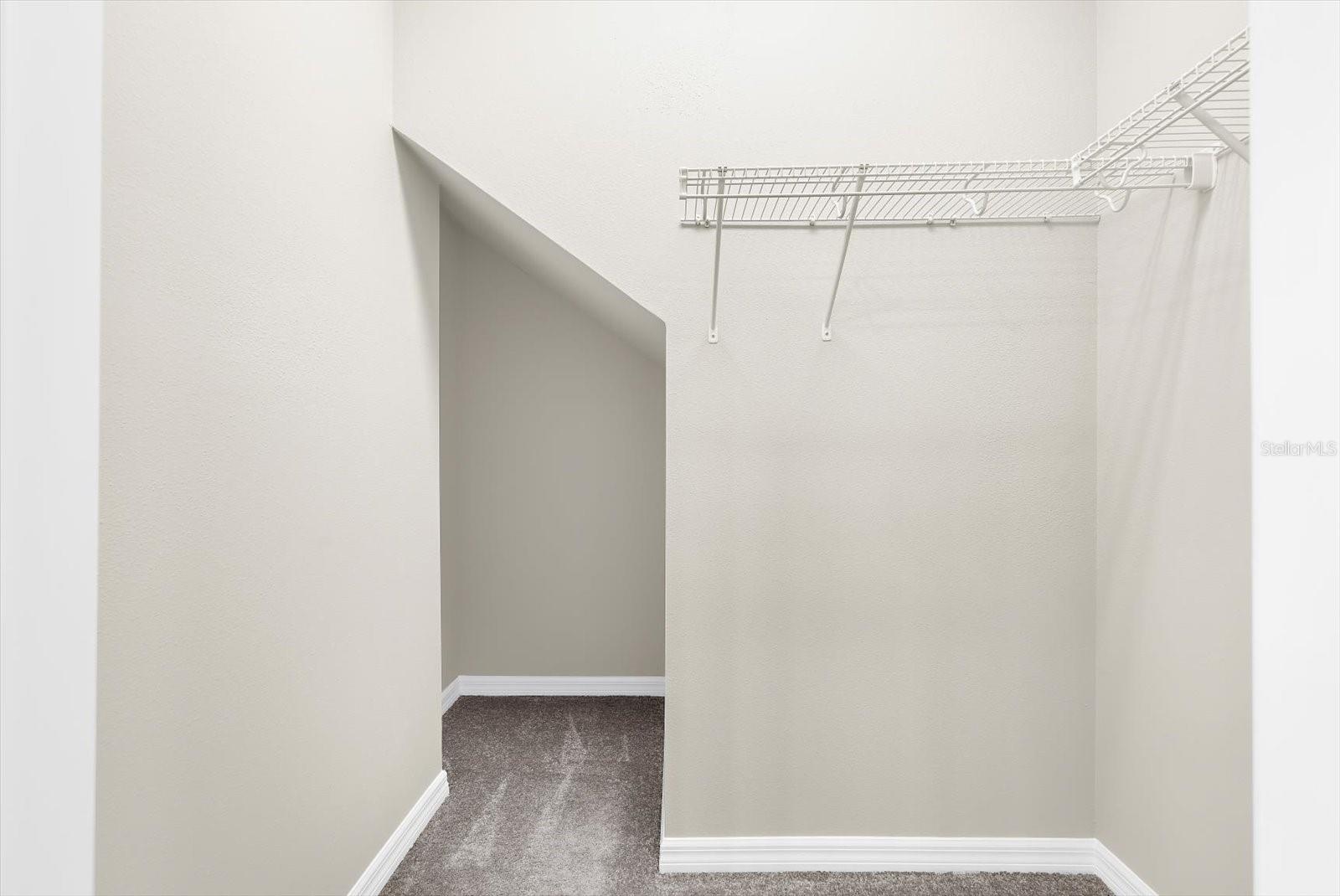 5633 Maidenstone Way Property Photo 26