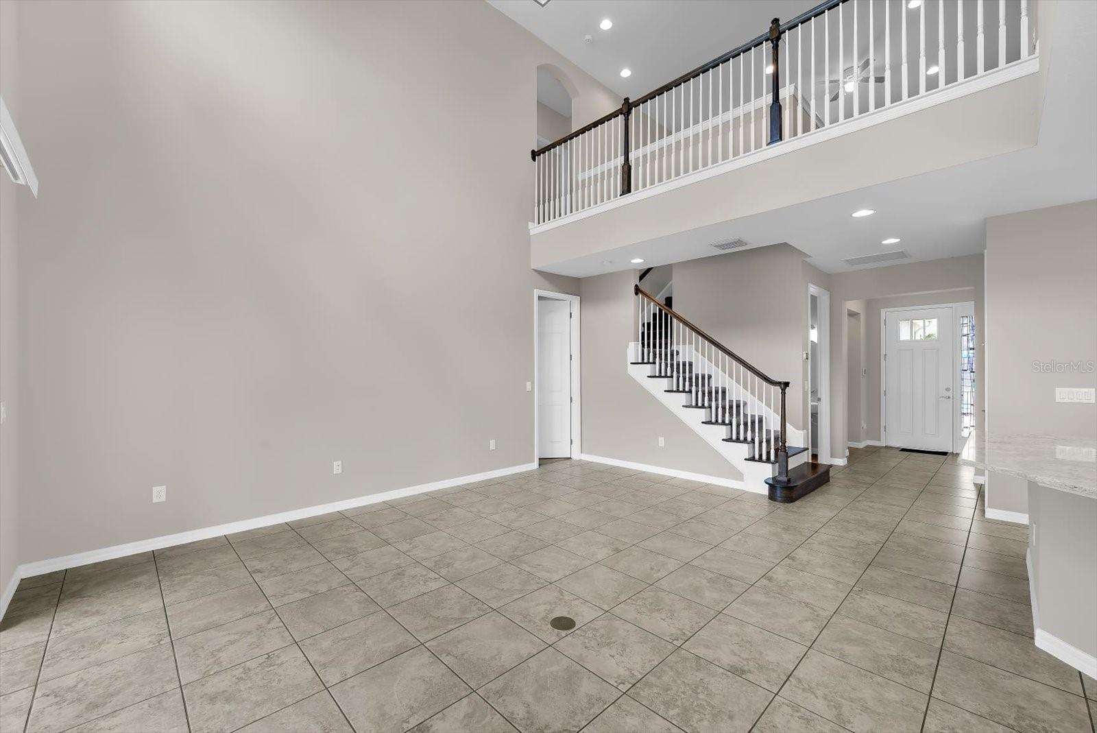 5633 Maidenstone Way Property Photo 34