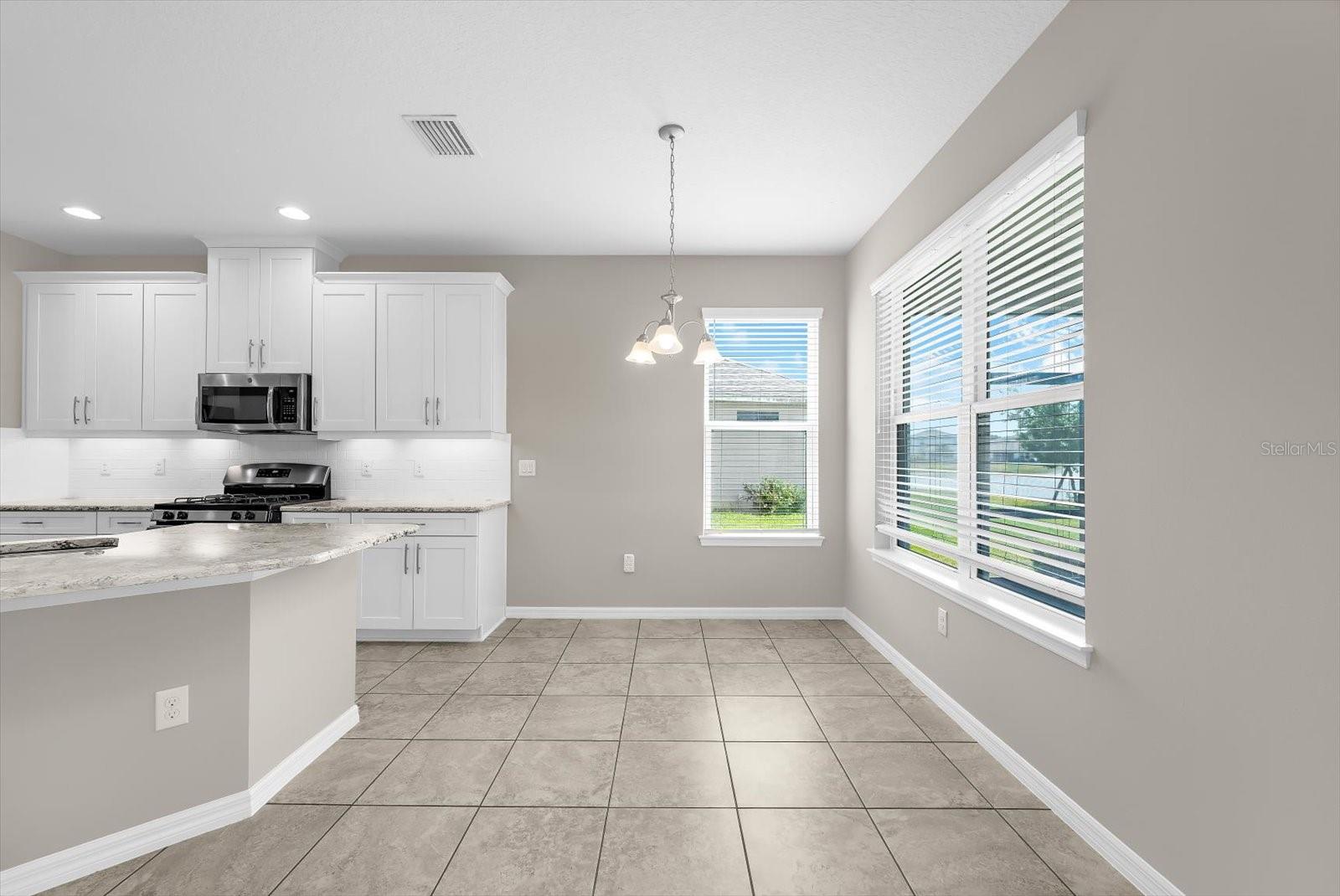 5633 Maidenstone Way Property Photo 37