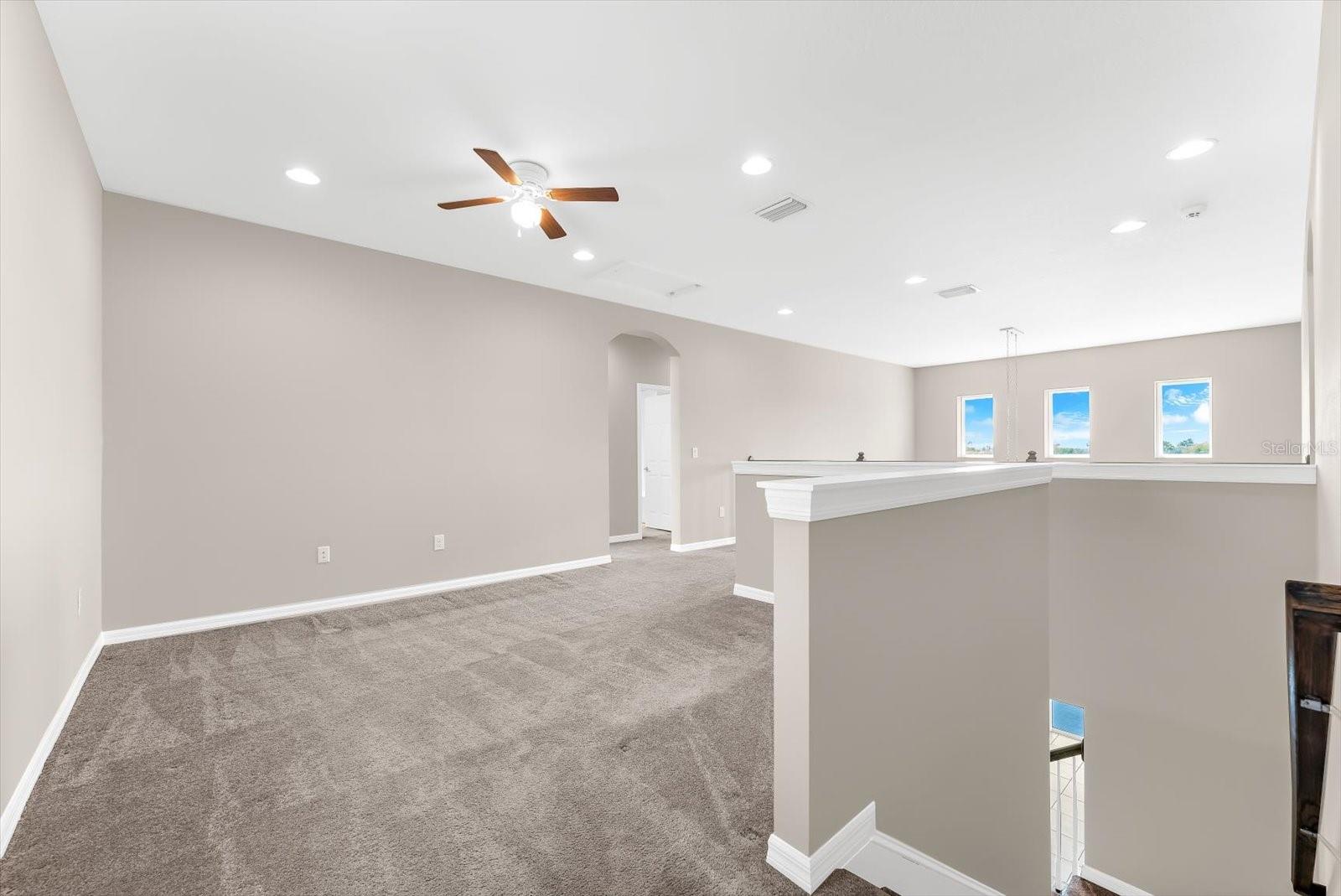 5633 Maidenstone Way Property Photo 39