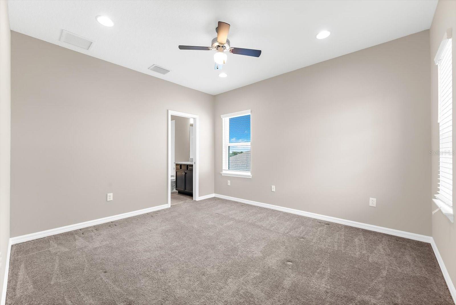 5633 Maidenstone Way Property Photo 44