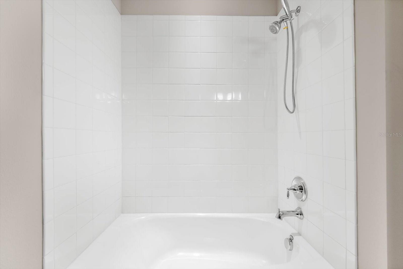 5633 Maidenstone Way Property Photo 52