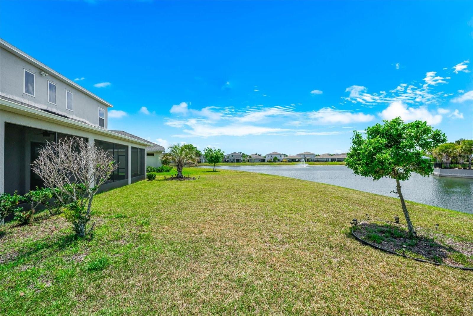 5633 Maidenstone Way Property Photo 61