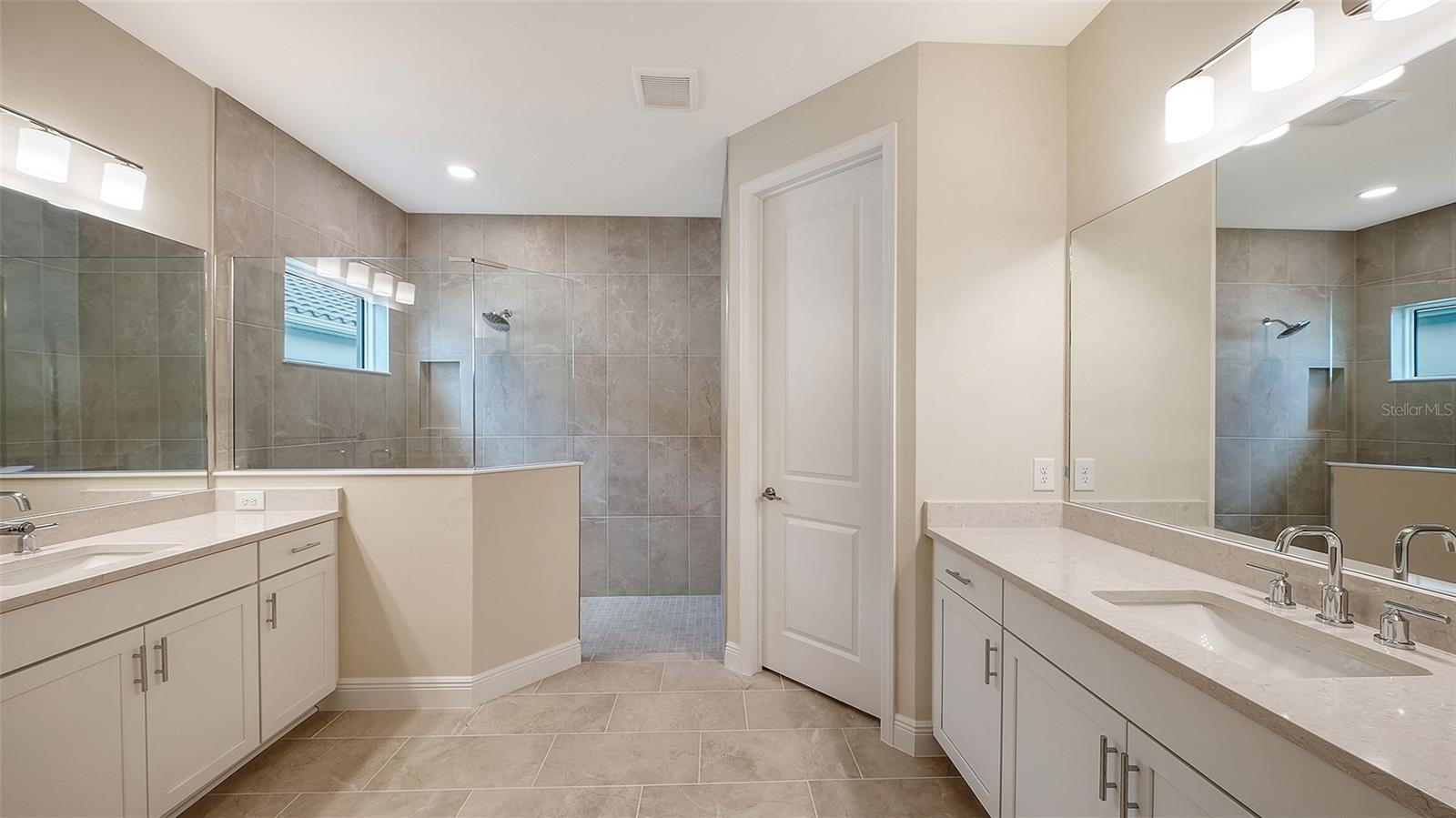 6547 Big Bayou Dr Property Photo 22