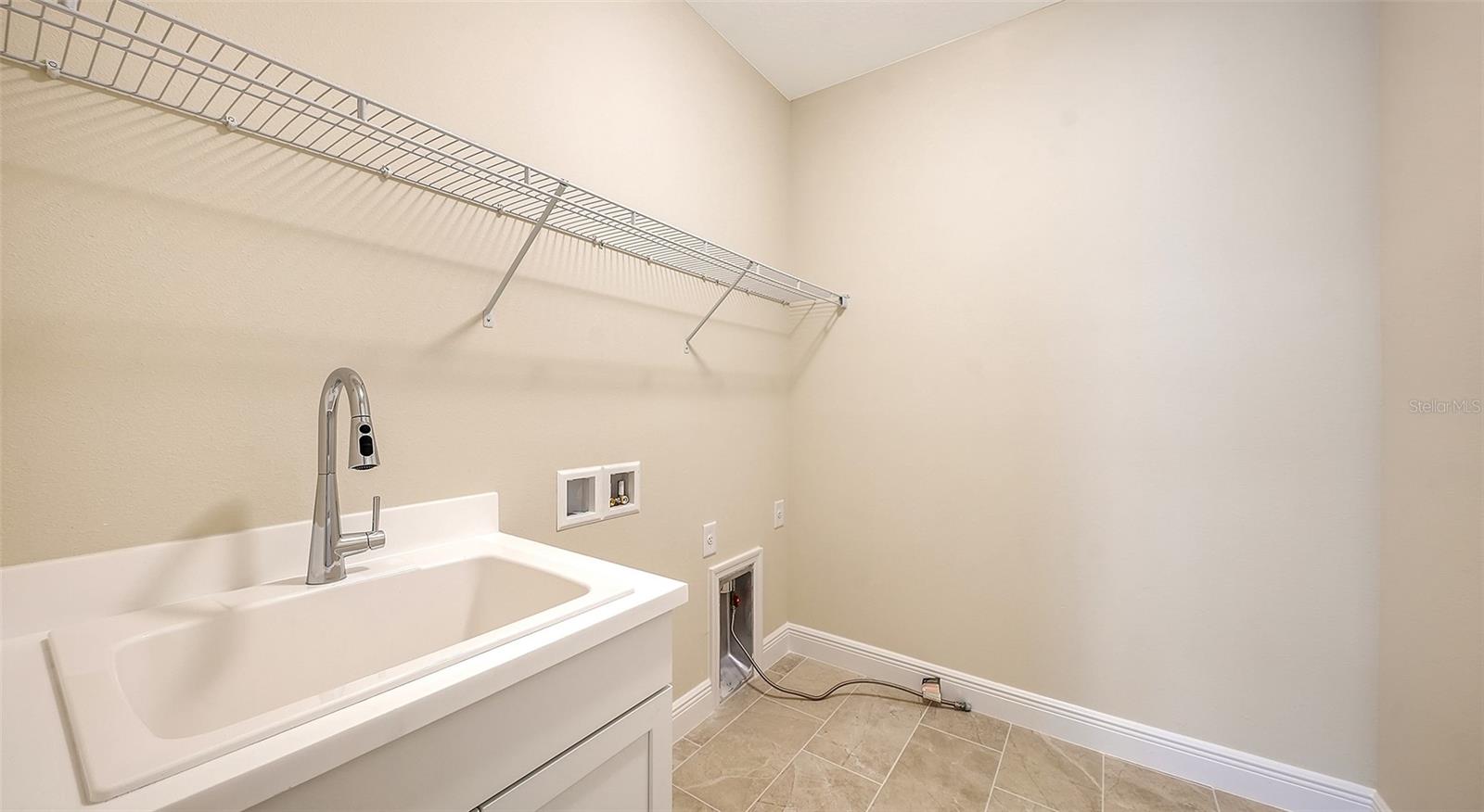 6547 Big Bayou Dr Property Photo 40