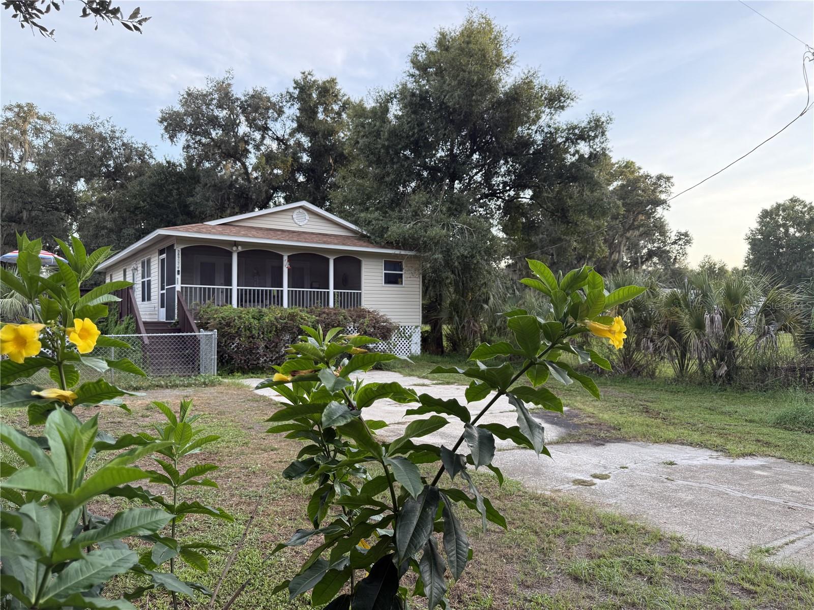 38932 Central Ave Property Photo 1