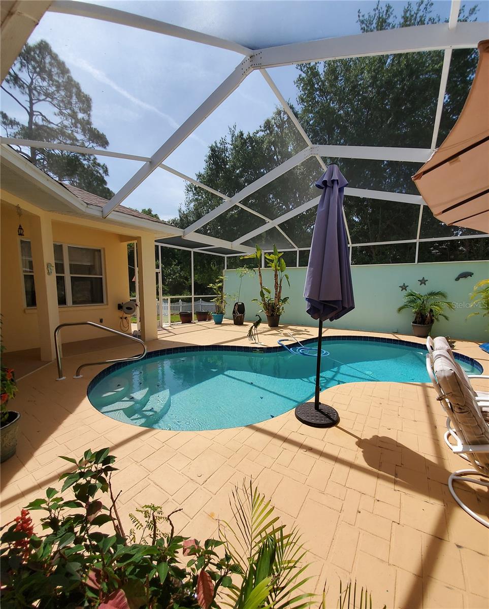 7517 Jomel Dr Property Photo 2