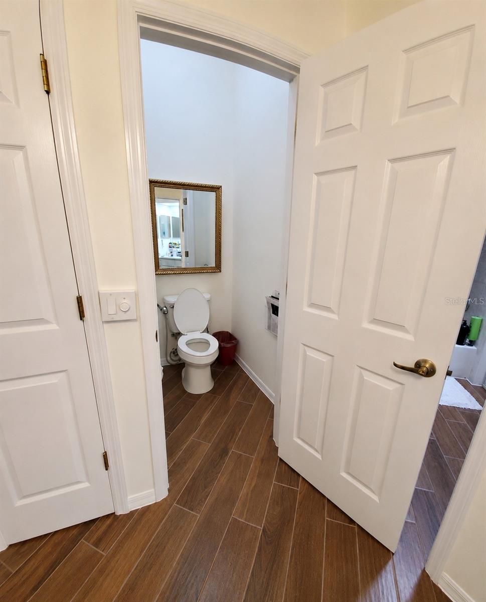 7517 Jomel Dr Property Photo 16