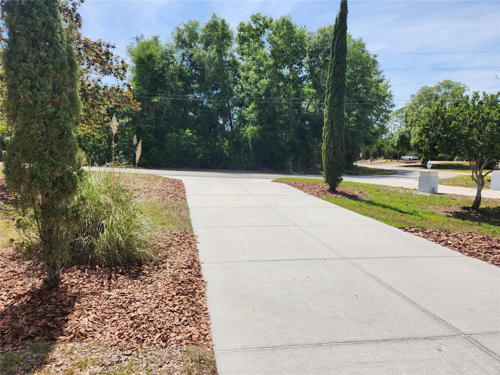 7517 Jomel Dr Property Photo 42