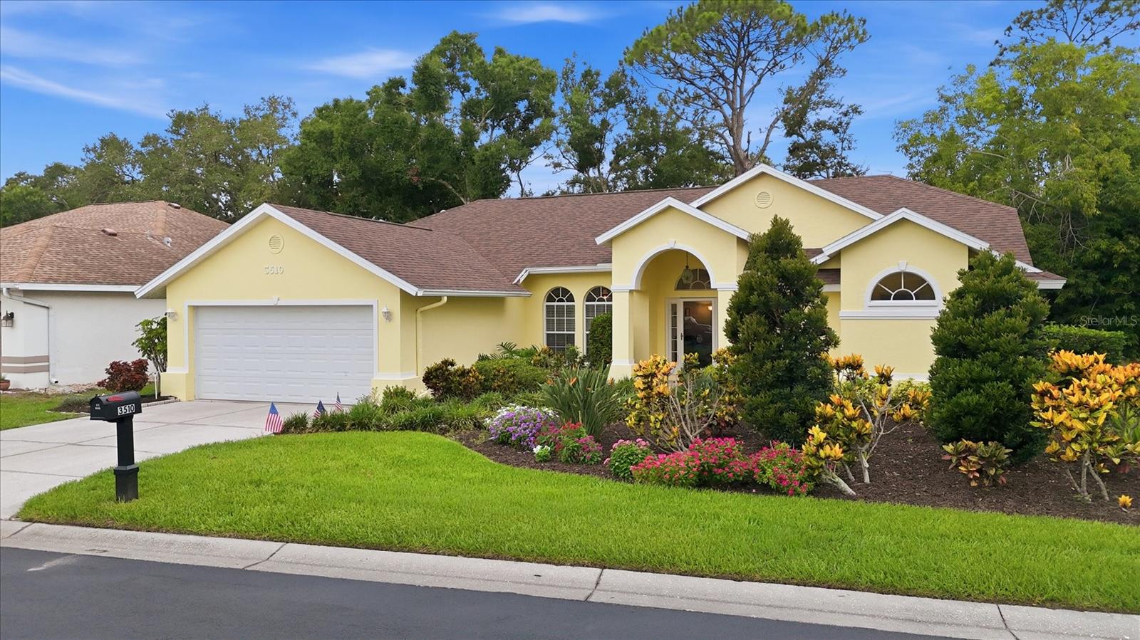 3510 Crystal Lakes Ct Property Photo 1