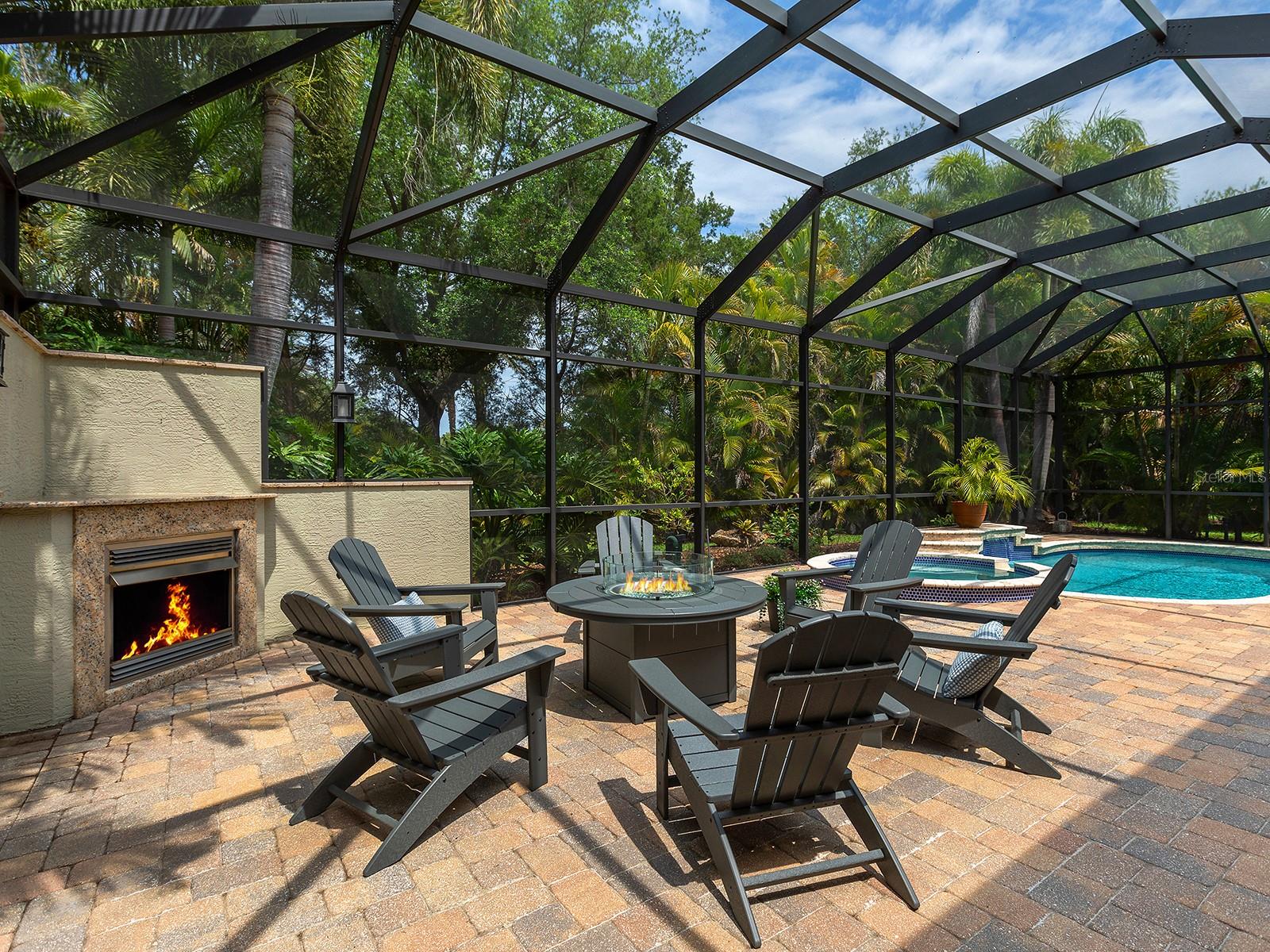 7210 Lake Forest Gln Property Photo 45