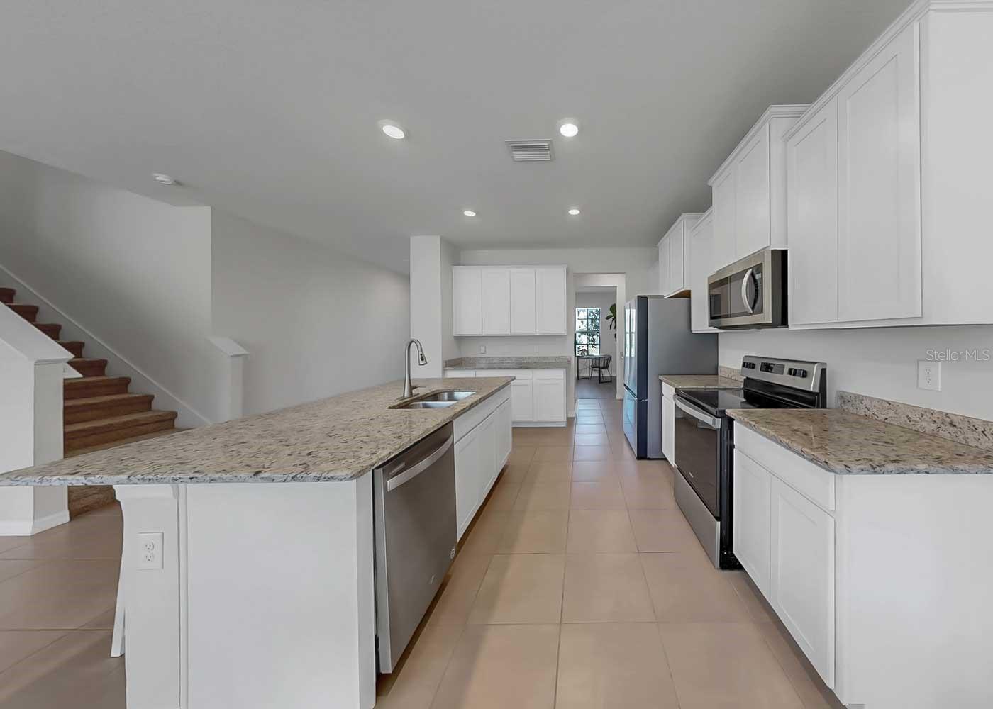16454 Woodside Gln Property Photo 19