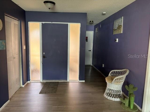 1381 Eagle St Property Photo 2