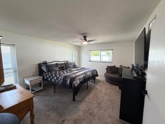 1381 Eagle St Property Photo 16
