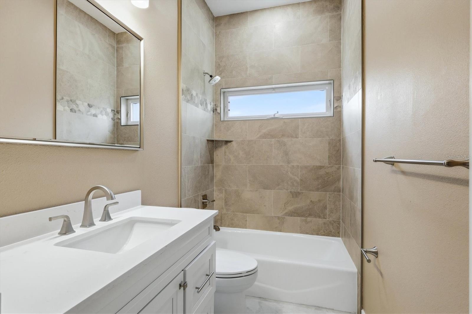 8160 Collingwood Ct Property Photo 29