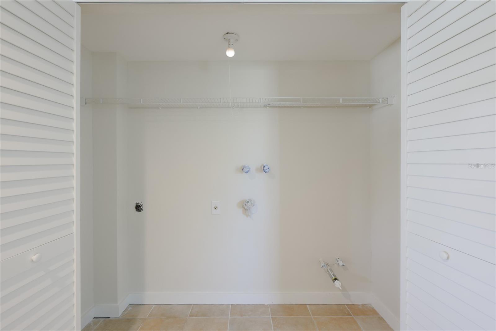 221 85th St Property Photo 29